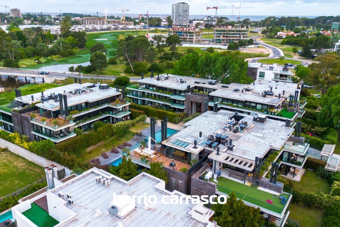 Jardines de Carrasco